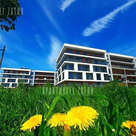 Glam 52 Jacuzzi 4* Zator