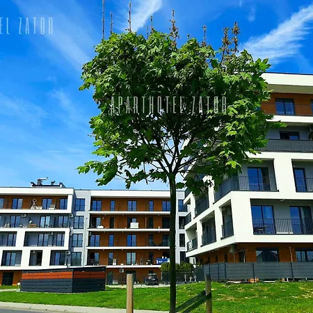 Glam 52 Jacuzzi 4* Zator