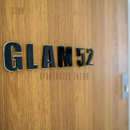 Glam 52 Jacuzzi Appartamento 4*