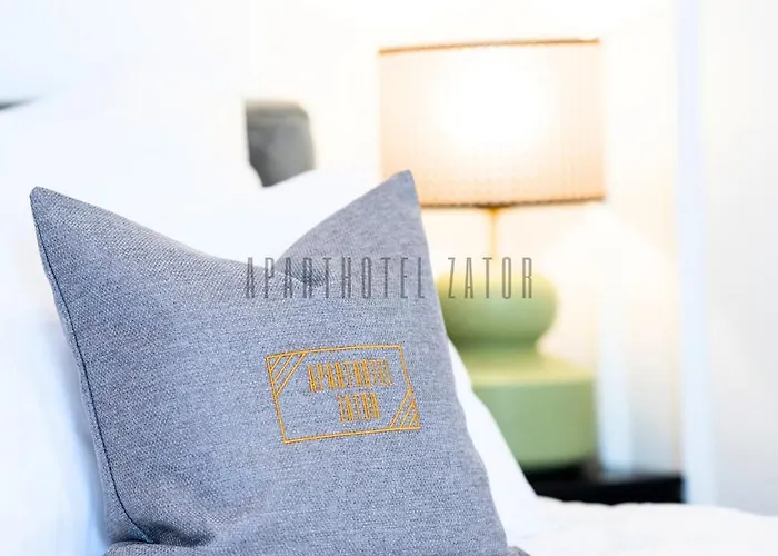 Glam 52 Jacuzzi 4* זאטור