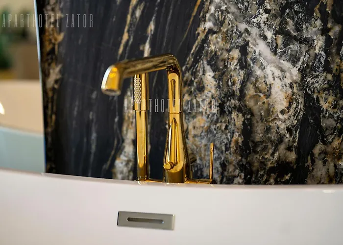 Appartamento Glam 52 Jacuzzi 4*